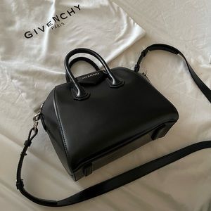 Givenchy Antigona Small
